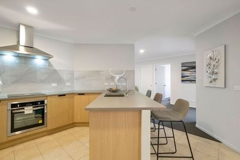 Photo of property in 49 Bluebird Crescent, Unsworth Heights, Auckland, 0632