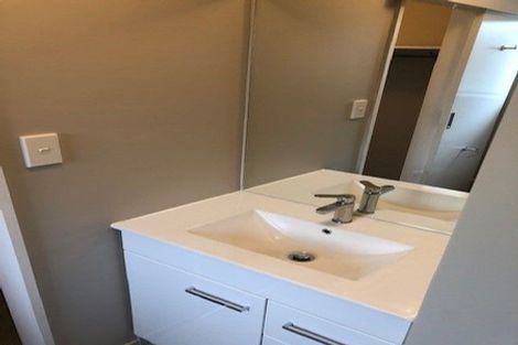 Photo of property in 28a Chelmarsh Place, Highbury, Palmerston North, 4412