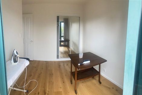 Photo of property in 4 Savoy Road, Orewa, 0931