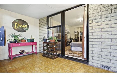 Photo of property in 181 Wilsons Road South, Saint Martins, Christchurch, 8022