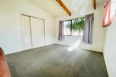 Photo of property in 1/166 Nile Road, Milford, Auckland, 0620