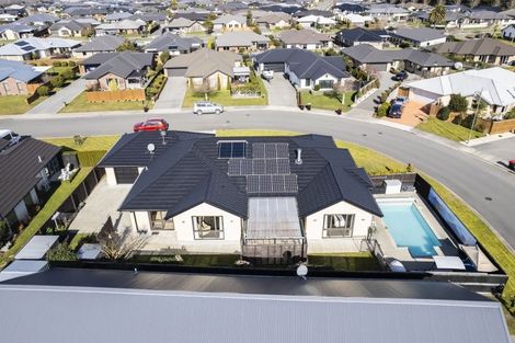 Photo of property in 4 Gilchrist Place, Kaiapoi, 7630