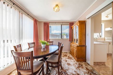 Photo of property in 74 California Drive, Totara Park, Upper Hutt, 5018