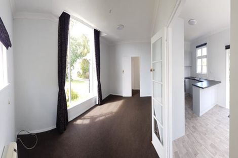 Photo of property in 24 Rewa Street, Takaro, Palmerston North, 4412