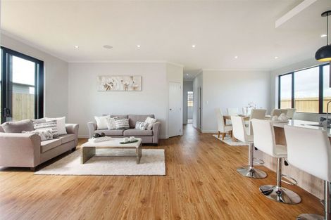 Photo of property in 65 Clarks Beach Road, Clarks Beach, 2122