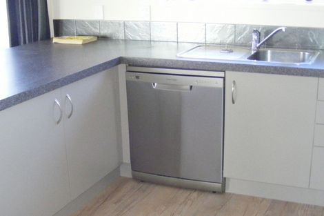 Photo of property in 63 Richmond Avenue, Richmond Heights, Taupo, 3330