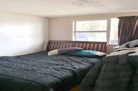 Photo of property in 12 Greville Road, Pinehill, Auckland, 0632