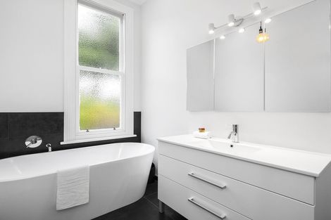 Photo of property in 3 Picardy Street, Maryhill, Dunedin, 9011