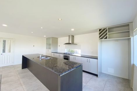 Photo of property in 22 Pine Harbour Parade, Beachlands, Auckland, 2018