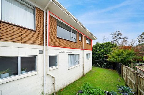Photo of property in 5/15a Oates Road, Glen Eden, Auckland, 0602