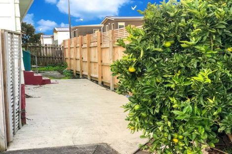 Photo of property in 4/153 Wallace Road, Mangere Bridge, Auckland, 2022