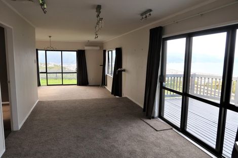 Photo of property in 282 Maungaraki Road, Maungaraki, Lower Hutt, 5010