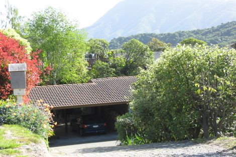 Photo of property in 94 Milton Terrace, Picton, 7220