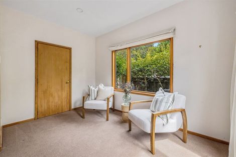 Photo of property in 31 Taupata Street, Redcliffs, Christchurch, 8081