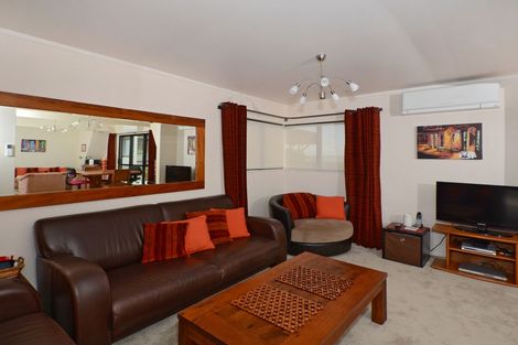 Photo of property in 12 Eureka Place, Parahaki, Whangarei, 0112