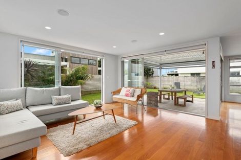 Photo of property in 35 Tuna Place, Omaha, 0986