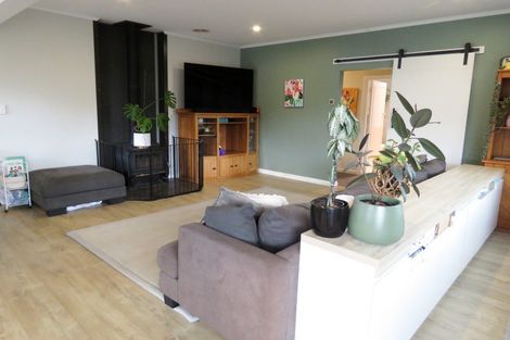 Photo of property in 1 Caples Street, Reefton, 7830