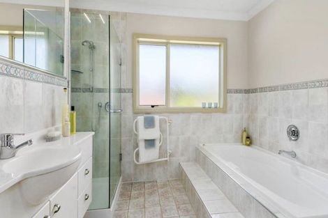 Photo of property in 136 St Andrews Road, Epsom, Auckland, 1023