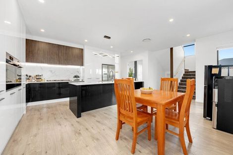 Photo of property in 32 Jabal Crescent, Totara Park, Auckland, 2105