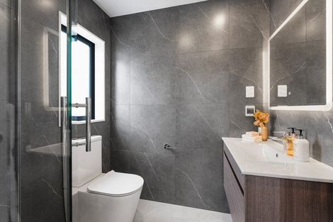 Photo of property in 10c Egret Court, Unsworth Heights, 0632