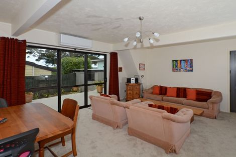 Photo of property in 12 Eureka Place, Parahaki, Whangarei, 0112