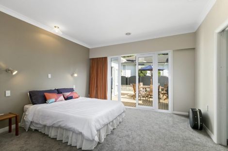 Photo of property in 18 Stanhope Grove, Korokoro, Lower Hutt, 5012