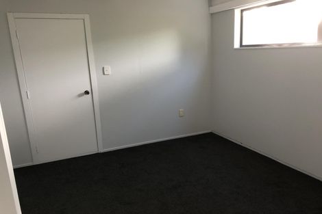 Photo of property in 30 Dorset Crescent, Hokowhitu, Palmerston North, 4410