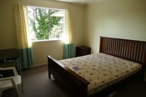 Photo of property in 51 Lynn Road, Bayview, Auckland, 0629