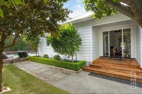 Photo of property in 25 George Street, Riverhead, 0820