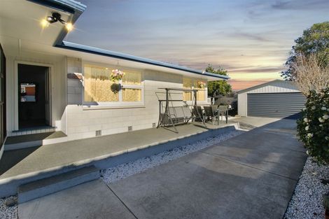 Photo of property in 84 Bickerton Street, Wainoni, Christchurch, 8061