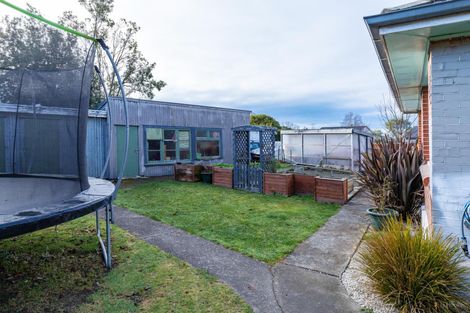 Photo of property in 1 Campbell Street, Geraldine, 7930