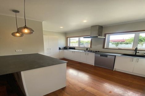 Photo of property in 49 Meeanee Road, Taradale, Napier, 4112