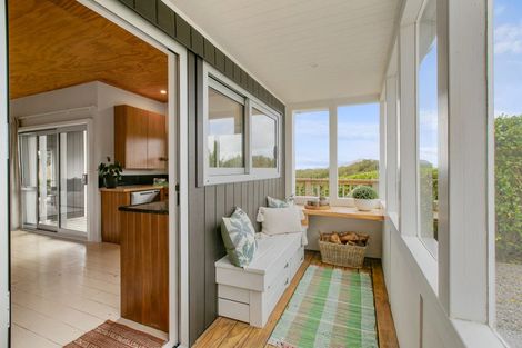 Photo of property in 828 Dover Road, Okato, New Plymouth, 4374