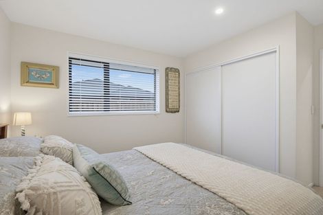 Photo of property in 2/3 Loe Place, Amberley, 7410