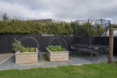 Photo of property in 12 Puketutu Grove, Motueka, 7120