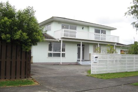Photo of property in 4 Muir Avenue, Mangere Bridge, Auckland, 2022