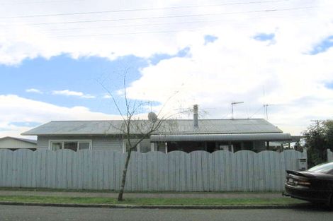 Photo of property in 15 Carlisle Street, Greerton, Tauranga, 3112