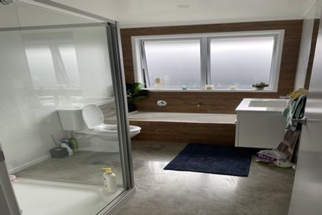 Photo of property in 9 Passchendaele Grove, Trentham, Upper Hutt, 5018