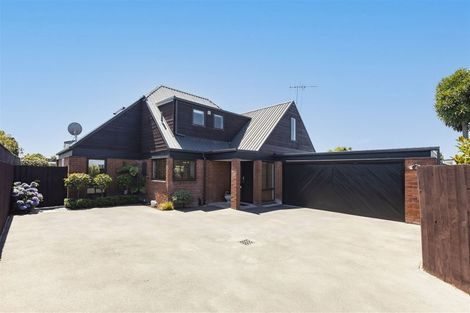 Photo of property in 1/16 Coniston Avenue, Ilam, Christchurch, 8041
