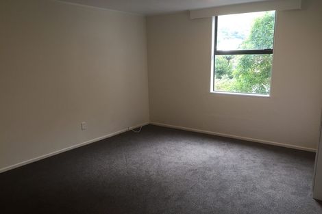 Photo of property in 132 Parkvale Road, Karori, Wellington, 6012