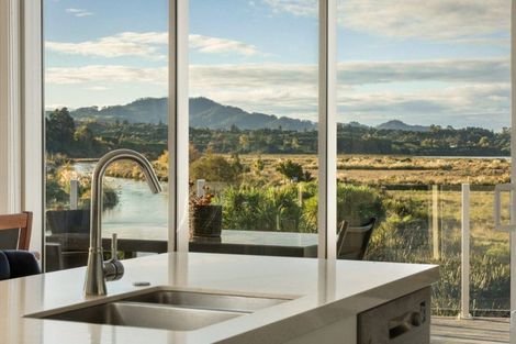 Photo of property in 13 Noble Johnston Drive, Katikati, 3129