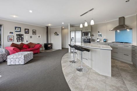 Photo of property in 925 Mangakahia Road, Poroti, Whangarei, 0179