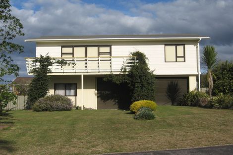 Photo of property in 30 Kauri Place, Tairua, 3508