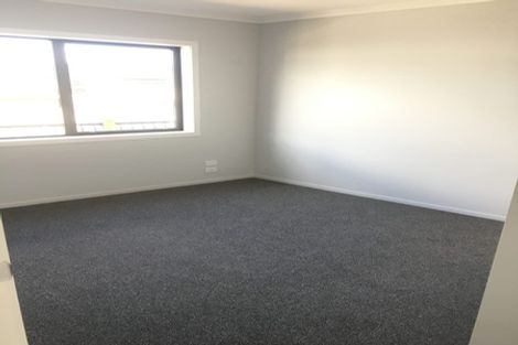 Photo of property in 2/21 Onukutara Place, Huntington, Hamilton, 3281