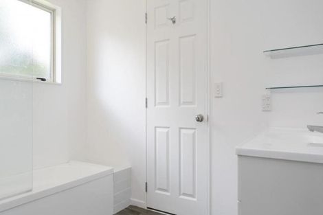 Photo of property in 2/31 Stanley Street, Wharewaka, Taupo, 3330