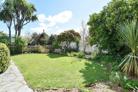Photo of property in 1/52 Malcolm Avenue, Beckenham, Christchurch, 8023