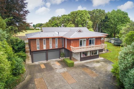 Photo of property in 14 Kensington Mews, Hokowhitu, Palmerston North, 4410