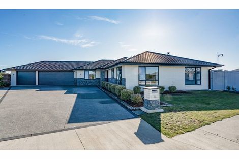 Photo of property in 15 Foxton Drive, Kaiapoi, 7630