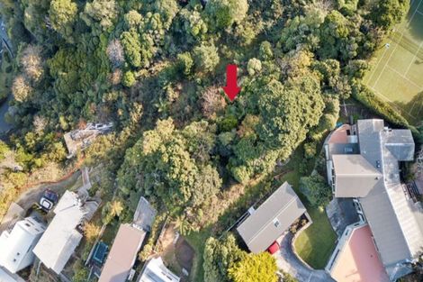 Photo of property in 122b Nicholson Road, Khandallah, Wellington, 6035