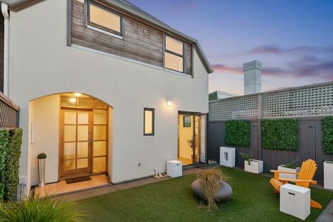 Photo of property in 2d Hatton Street, Karori, Wellington, 6012